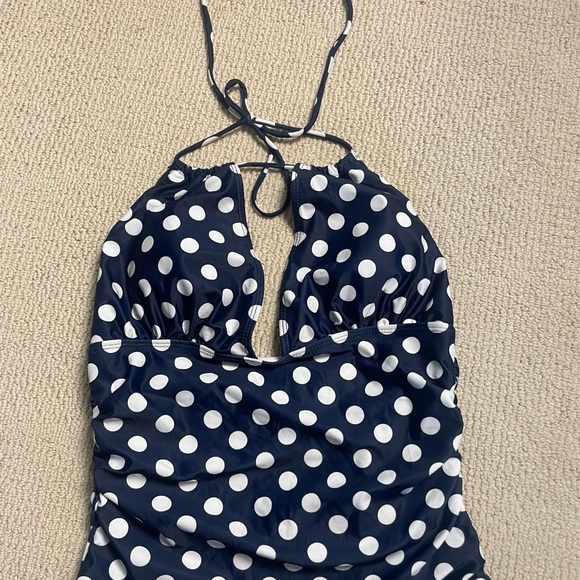 717. Woman’s One Piece Monokini Retro Swimsuit - Picture 4 of 10